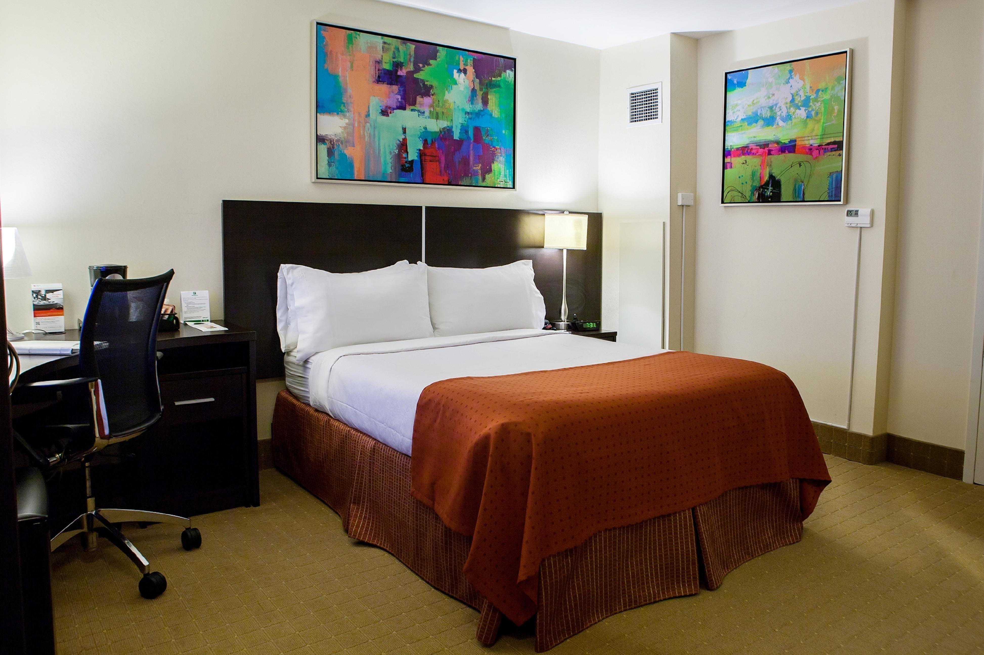 Holiday Inn Toronto Downtown Centre By Ihg Exterior photo