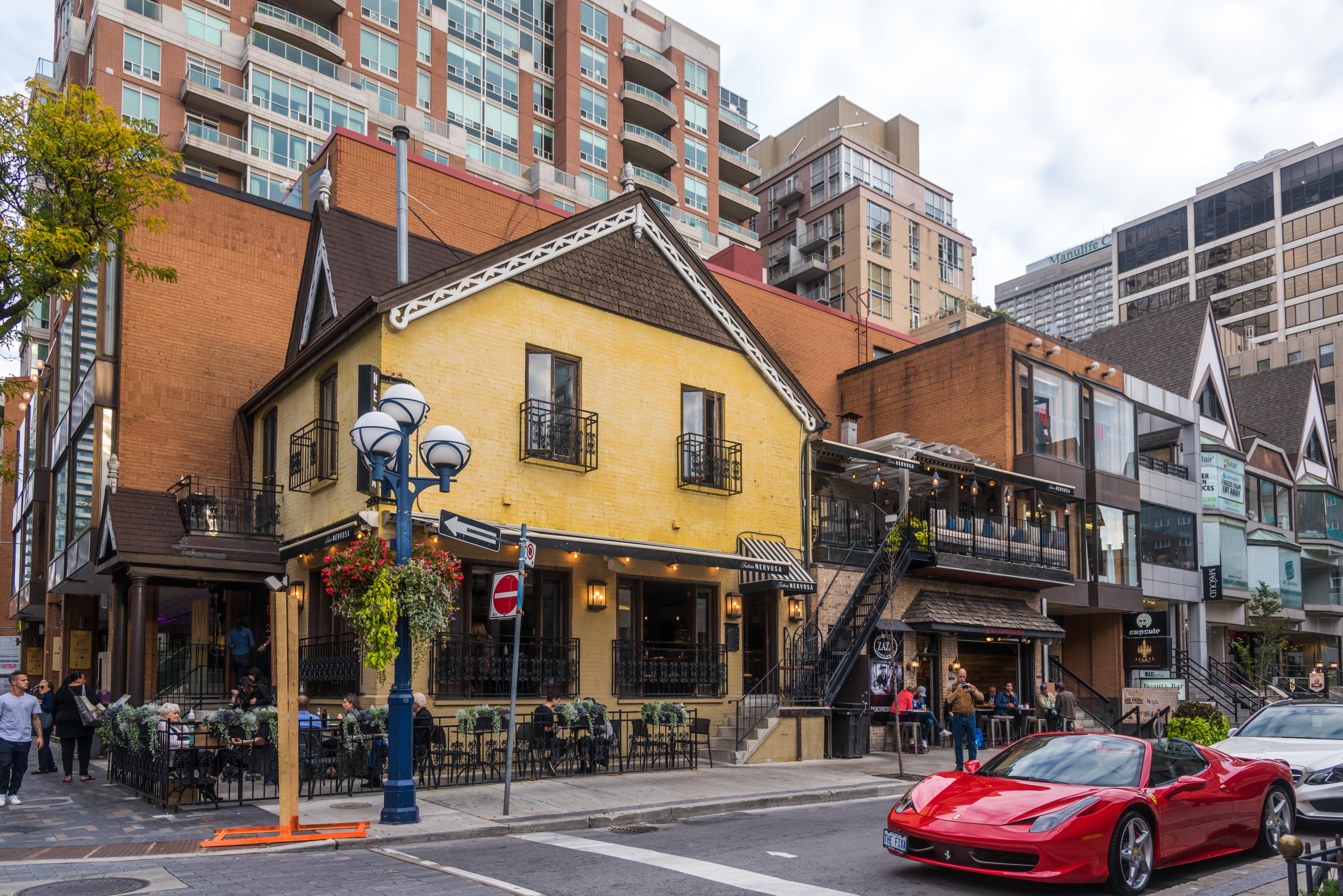 Holiday Inn Toronto Downtown Centre By Ihg Exterior photo